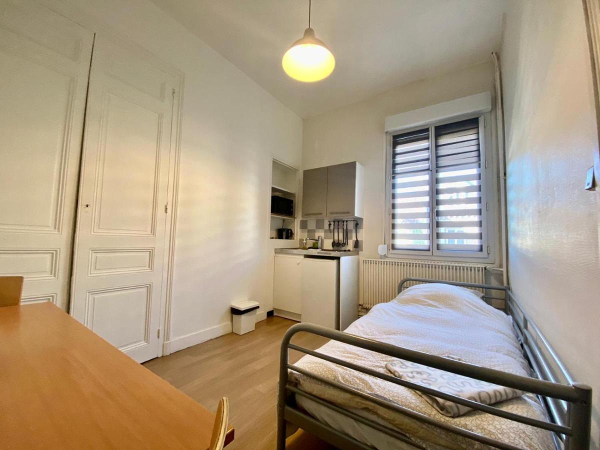 רואן Petit Studio Confortable Pour Une Personne - 038 מראה חיצוני תמונה